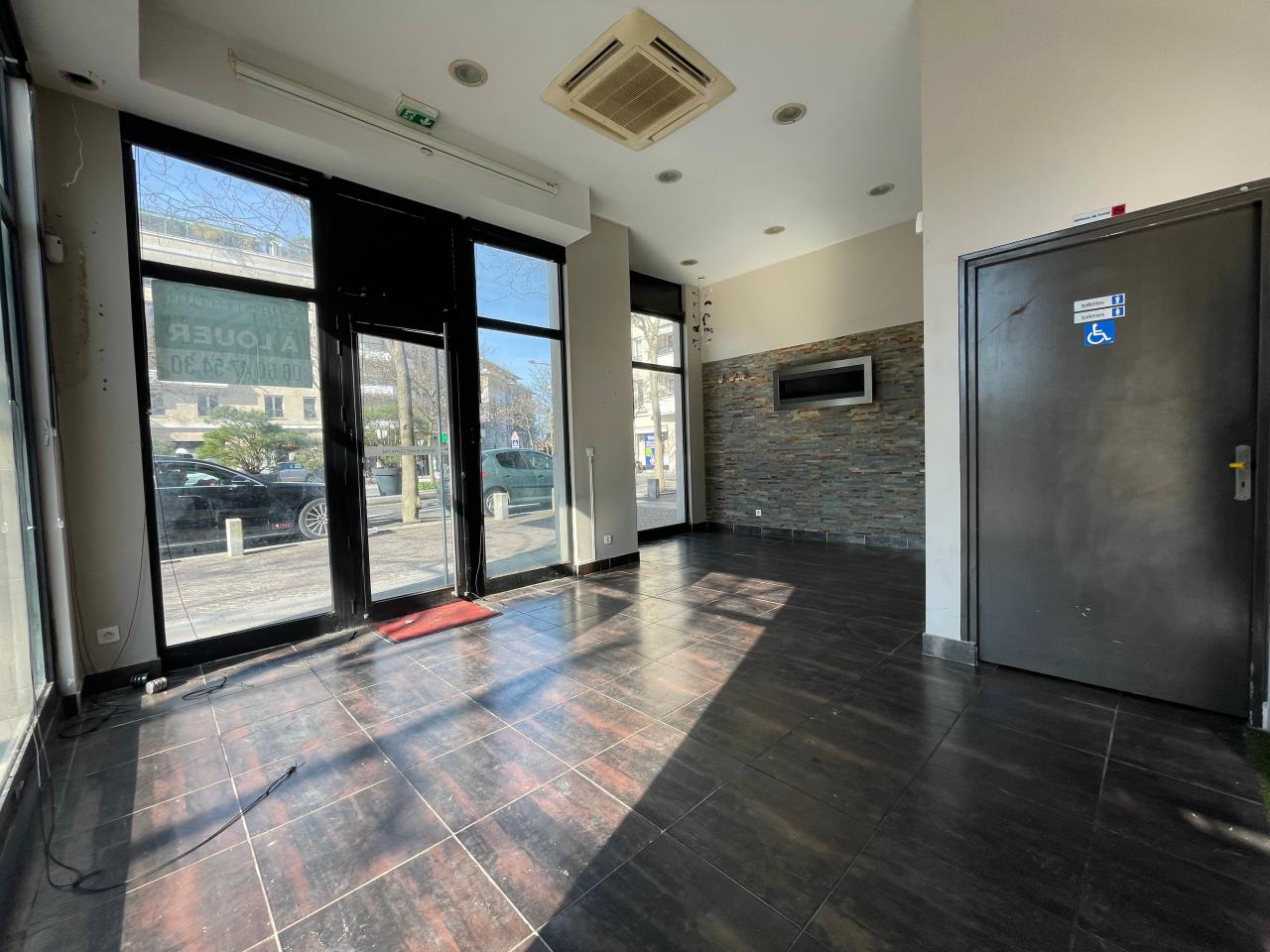 Commerce Bois-Colombes 131m² Location commerce Bois-Colombes Hauts-de-Seine OLCOM2531286 9